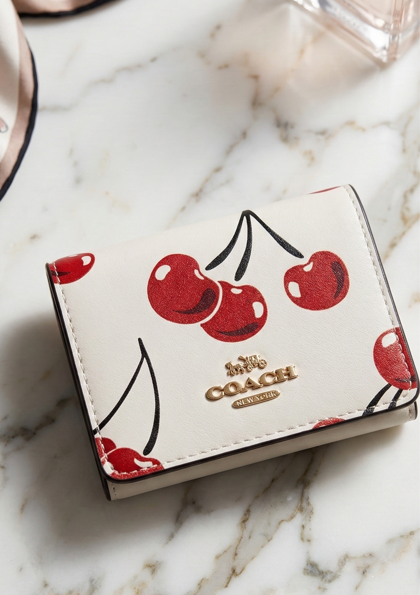 Cherry Print Mini Wallet for Women – Cute Designer Card Holder Luxury Small Purse