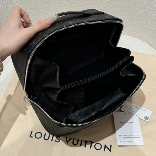 stylish crossbody messenger bag for men