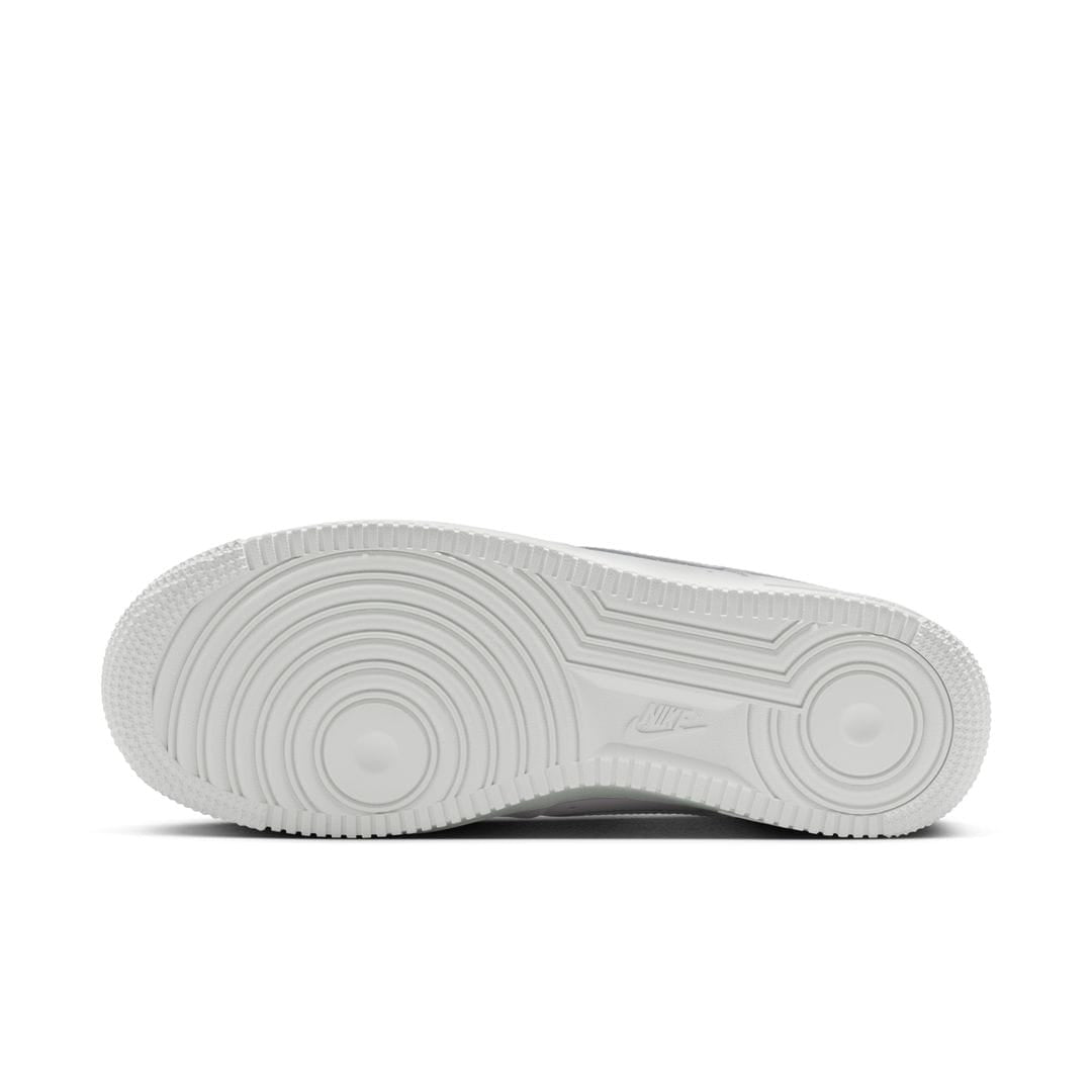 stylish white casual shoes unisex sneakers